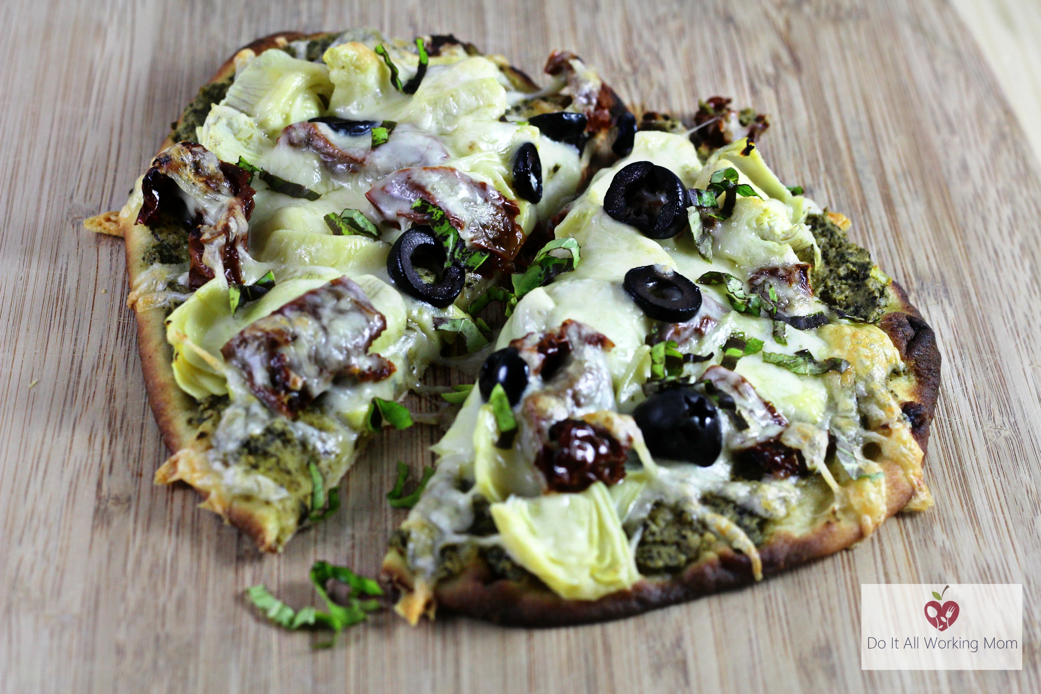 5 min. Pesto and Artichoke Pizza