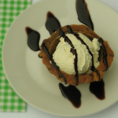 Easy Chocolate Chip Cookie Bowls