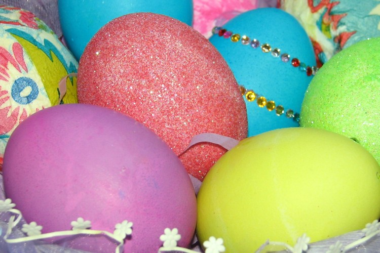 Do It All Working Mom - Easter Eggs