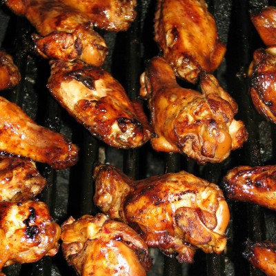 Marinated and Grilled Chicken Wings