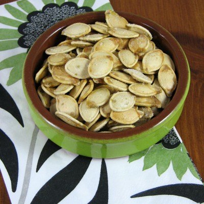 Easy Roasted Pumpkin Seeds