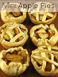 Do It All Working Mom - Mini Apple Pies