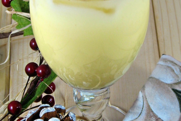 Easy Christmas Spiced Egg Nog