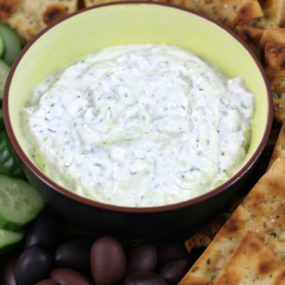 Easy Greek Tzatziki Sauce