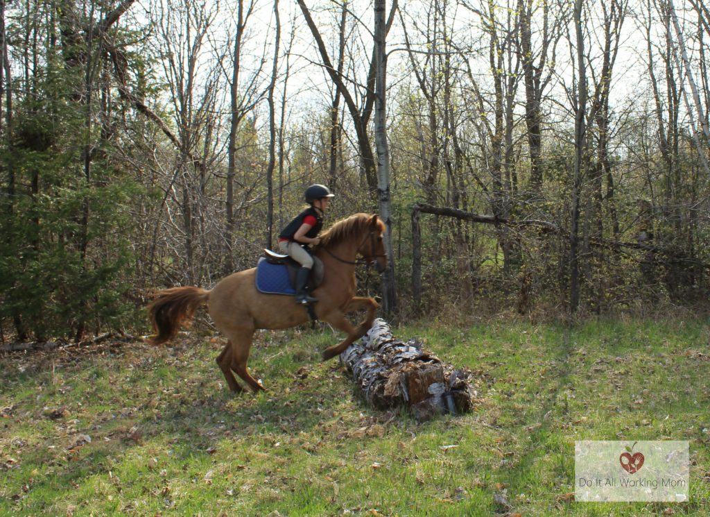 Benefits horseback riding for kids