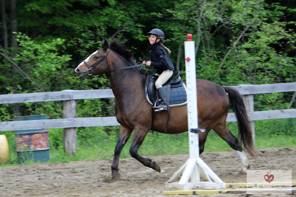 Benefits horseback riding for kids