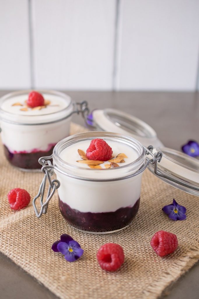 Fruit-on-the-bottom-yogurt-21