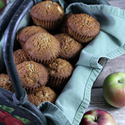 Apple Oatmeal Muffins